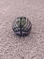Bakugan Battle Brawlers B1 Darkus Falconeer – 250G