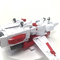 transformers sdcc 2025 exclusive jetfire with sealed comic included