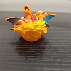 Pokemon Charizard EX Red/Blue Collection Generations 2016 TCG Promo Figure 2.5″