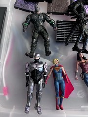 Hiya Toys Injustice DC Comics Aliens Predator Robocop Lot 1:18