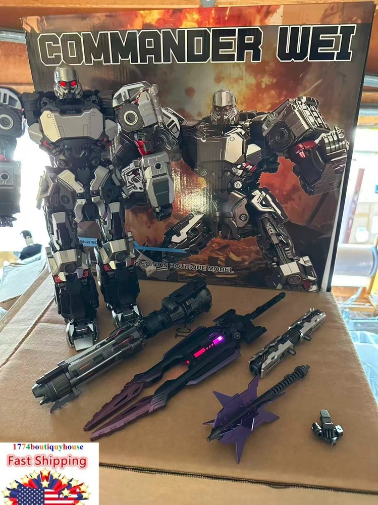 New TC-01 32cm Oversize 6 types of Deformed Decepticon alloys/light Megatank USA