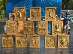 SAINT SEIYA 12 PANDORA BOX