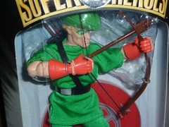 HASBRO DC SUPERHEROES 9 INCH FIGURE BOXED AQUAMAN GREEN ARROW LANTERN 3 FIGURES