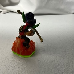 Activision Skylanders Spyro’s Adventure Flameslinger Fire Element Figure