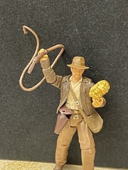 Hasbro Indiana Jones Figure INDY Raiders of Lost Ark 3.75″ W/Idol (No Packaging)