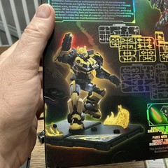 Blokees Transformers Classic Class 02 Bumblebee Model Kit Light Up-Missing Parts