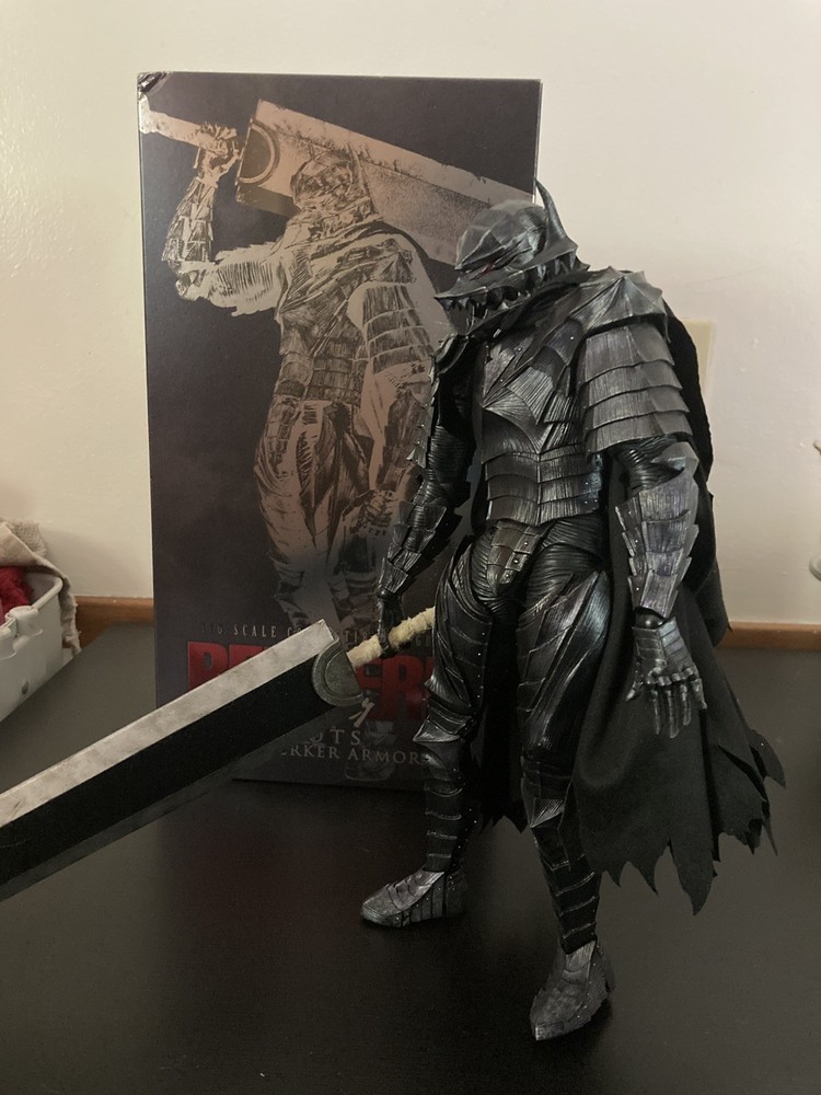 Threezero Berserk Berserker Armor Guts 1/6 Action Figure