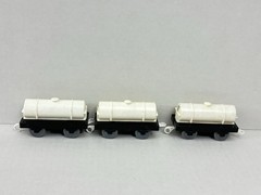 Tomy Thomas Plarail Lot of 3 White Troublesome Tankers