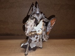 Pretty PAPO 2011 Butterfly Warrior and Horse Figurines (1109)