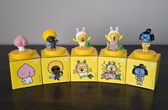Kakao Friends 5 PCS Mini Figure Apeach Jay-G Muzi & Con Neo – US seller