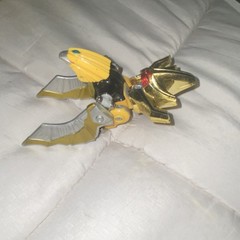 Pteranodon Action Figure Yellow Gold Robotic Dinosaur Toy Plastic Metal