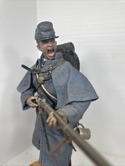 1/6 CUSTOM CIVIL WAR UNION “YANKEE” CHARGING INFANTRYMAN MUSKET + OAK STAND