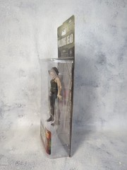 Walking Dead MAGGIE GREENE w/ Assault Rifle Gun Knife Series 5 SEALED NEW