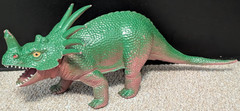 Vintage 1980s Dor Mei Triceratops Styracosaurus Dinosaur Figure Toy Lot (3)