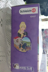 Schleich Horse Club 42437 Riding Stable Feeders Tori & Princess NIB