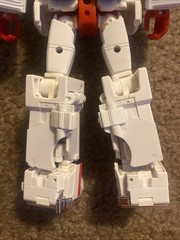 Transformers Masterpiece MP-30 Ratchet KO Version