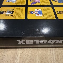 Roblox Series 5 Celebrity Collection Action Figure 12-Pack Box Not In Mint Condi