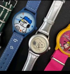 Peanuts Snoopy & Friends Wristwatch Series Boxfun Collectible NIB US Seller