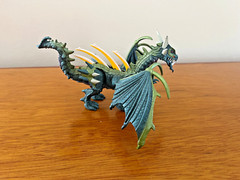 1995 VINTAGE KENNER HASBRO DRAGONHEART RAZORTHORN DRAGON FIGURE