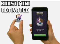 Minecraft Earth Boost Minis Attacking Steve Spawning Chicken/ 6 years and up NEW