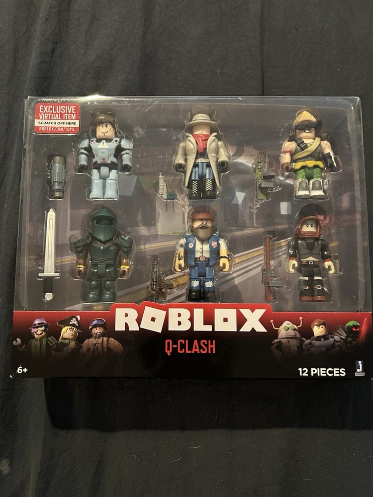 Roblox Q-Clash Mix & Match 12-Piece Figure Set w/ Accessories Virtual Item Code