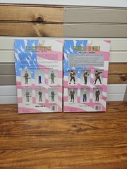 US SERVICEMAN MEMORIAL COLLECTION Marine & Army Scout Uniform Lot of 2 Sealed