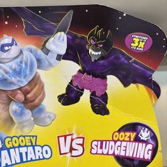 Hereos of Goo Jit Zu Meteor Madness Gooey Pantero vs Oozy Sludgewing by Moose