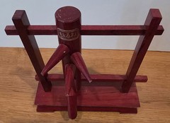 Miniture Chinese Bruce Lee Wing Chun Stake Wooden Dummy Kung fu mini
