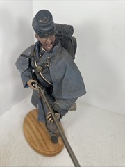 1/6 CUSTOM CIVIL WAR UNION “YANKEE” CHARGING INFANTRYMAN MUSKET + OAK STAND