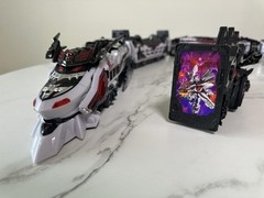Metal Cardbot W “Tyrant Zero” – The Ultimate Colossal Black Dragon Emperor K-toy