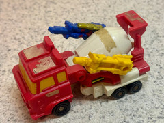 Vintage 1988 Hasbro Transformers G1 Quickmix Complete with Weapons Excellent