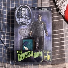 Universal Studios Monsters The Invisible Man 8″ BRAND NEW Exclusive XX