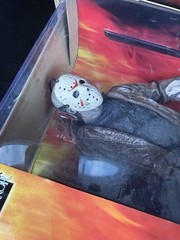 Freddy Vs. Jason 19” Jason Voorhees Figure NECA Reel Toys 2005 New Damaged Box