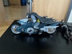 DC BATMAN MOTORCYCLE – PULL BACK / 2003 Cloth Cape Dc Comics 6.5 Inches