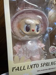 Pop Mart – Mokoko Fall Into Spring Vinyl Plush Doll – 38cm Large Doll 💕