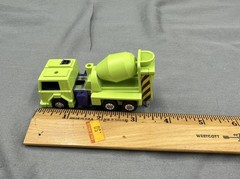 Vintage Transformers G1 Devastator Constructicon Mixmaster Incomplete