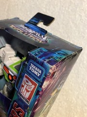 Hasbro Transformers Legacy Evolution Walgreens Excl. Deluxe Class Autobot Medix