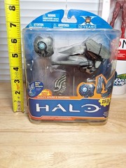 Halo 10th Anniversary Series 2 -Guilty Spark & Sentinel Action Figure New