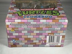 Teenage Mutant Ninja Turtles TMNT Leonardo 1:8 Scale Figure Premium Statue