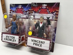 NECA Toony Terrors Lot Victor Crowley Hatchet & Vincent Price Figures