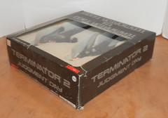 TSUKUDA HOBBY TERMINATOR 2 JUDGEMENT DAY, T-800 VS T-1000, 1/6 SCALE SET, NOS