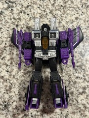 Transformers Earthrise Skywarp Complete Voyager War for Cybertron Generations