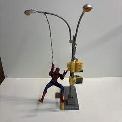 2002 Toybiz Spider Man Movie Series 2 Web Swinging Spider Man Incomplete