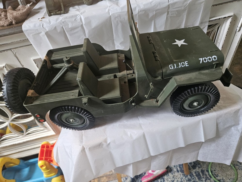 1965 GI Joe Official Jeep Combat Set 7000 Vehicle Trailer Searchlight & Box