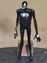 1:12 Scale Stylized Marvel Venom Figure