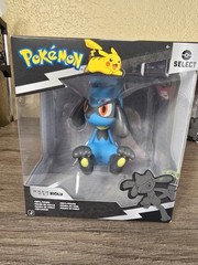 Pokemon Select Vinyl Figure Lot of 5 Figures.