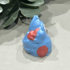 Hasbro Lost Kitties Series 2 Chippy Figure Blue Big Eyes Collectible Toy
