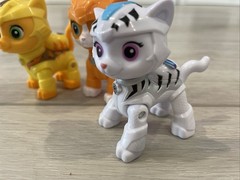 Paw Patrol Figures ~ Cat Pack Wild / Leo / Rory SEE DESCRIPTION