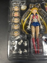 Bandai SH Figuarts Sailor Moon 20th Anniversary First Edition