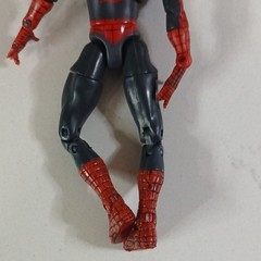 Marvel Spider-Man 6in Red/Black Plastic Action Figure Fully Jointed 2002